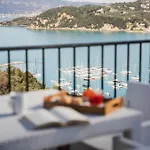 Europa Grand Hotel 3*
