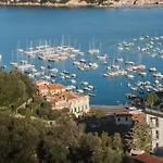 Europa Grand ليريسي