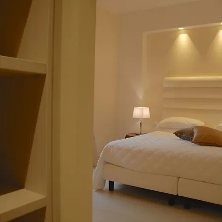 호텔 유로파 그랜드 레리치