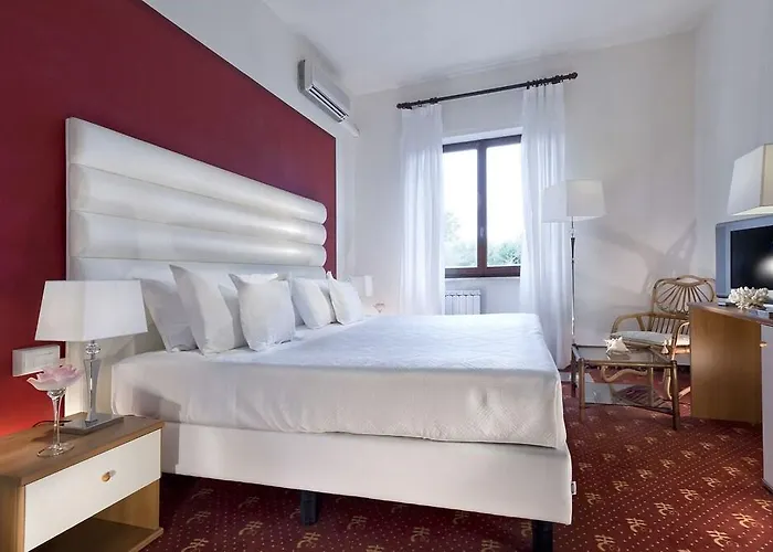 Europa Grand 3*