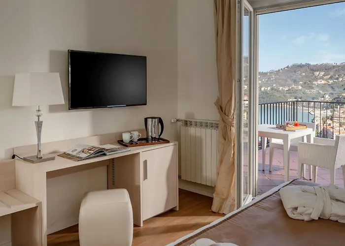 Europa Grand 3* Lerici